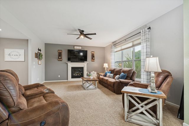 2449 White Aspen Road, Sylvania, OH 43560