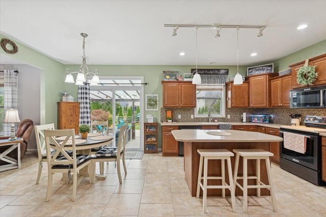 2449 White Aspen Road, Sylvania, OH 43560