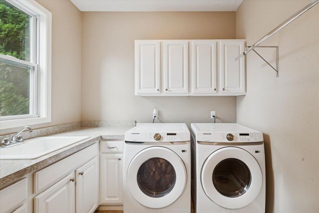 2449 White Aspen Road, Sylvania, OH 43560