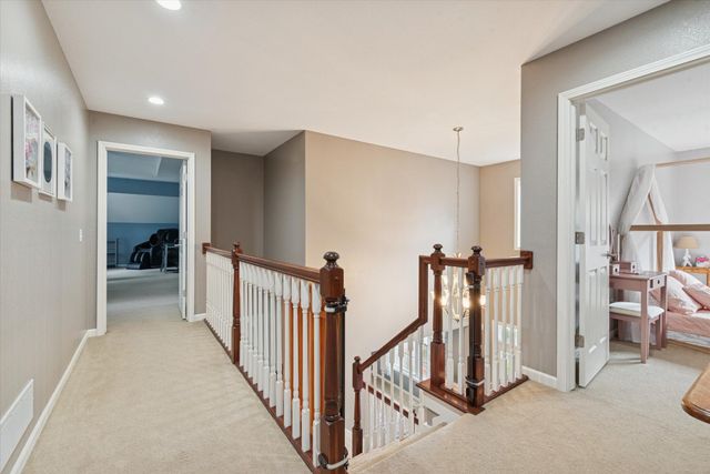 2449 White Aspen Road, Sylvania, OH 43560