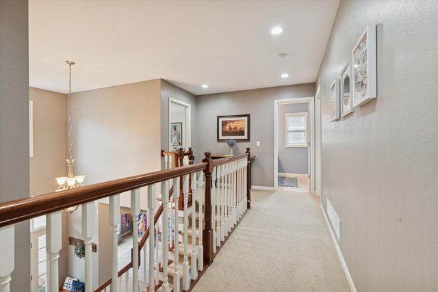 2449 White Aspen Road, Sylvania, OH 43560