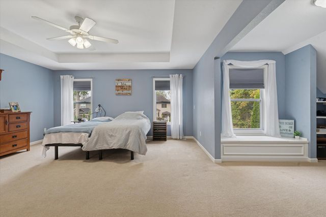 2449 White Aspen Road, Sylvania, OH 43560