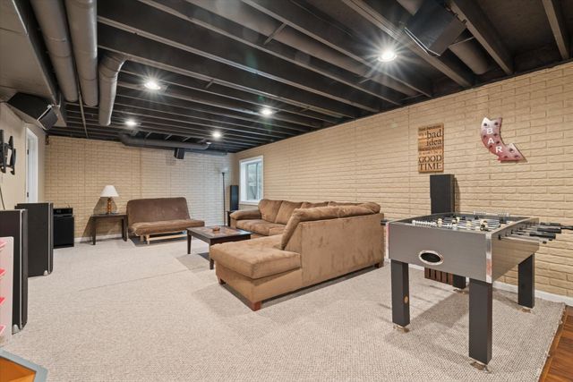 2449 White Aspen Road, Sylvania, OH 43560