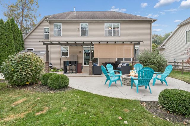 2449 White Aspen Road, Sylvania, OH 43560