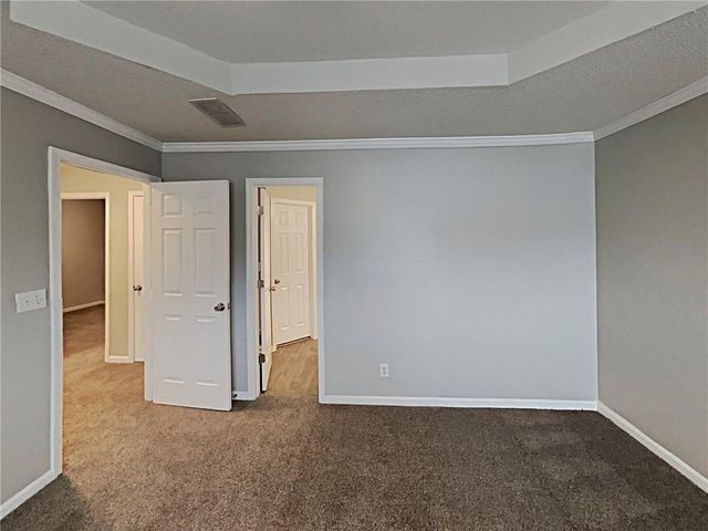 2000 Foster Trace Court, Lawrenceville, GA 30043
