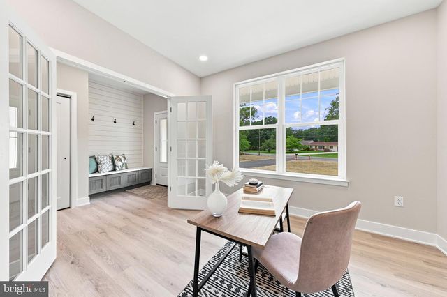 108 BLUE ANCHOR RD, Sicklerville, NJ 08081
