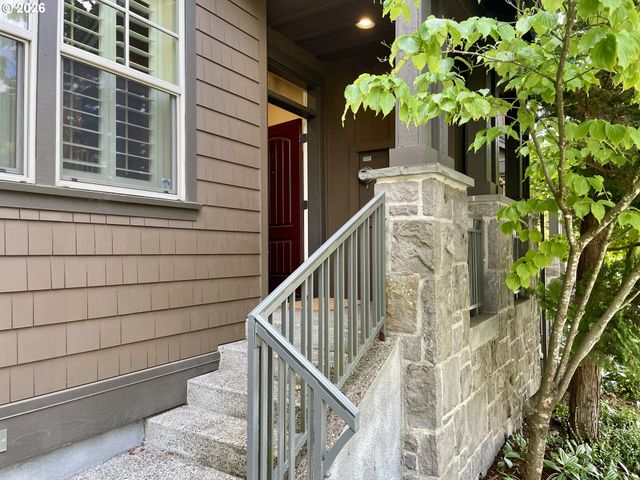 10218 Sw TAYLOR St, Portland, OR 97225