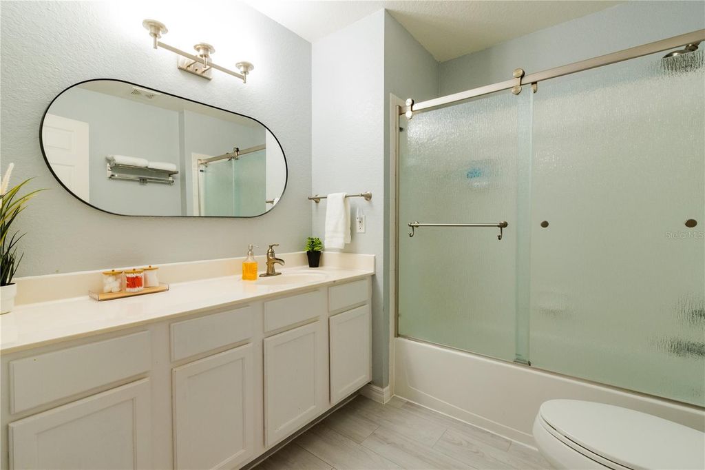 Image 18 of property listing at 2220 SAN VITTORINO CIRCLE 102, Kissimmee, FL 34741