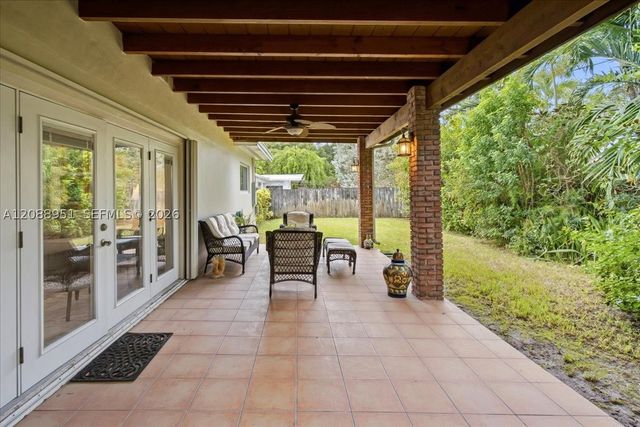 9125 SW 65th St, Miami, FL 33173
