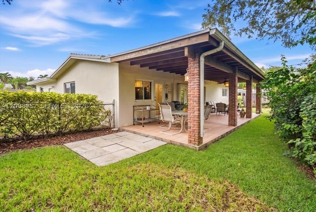 9125 SW 65th St, Miami, FL 33173