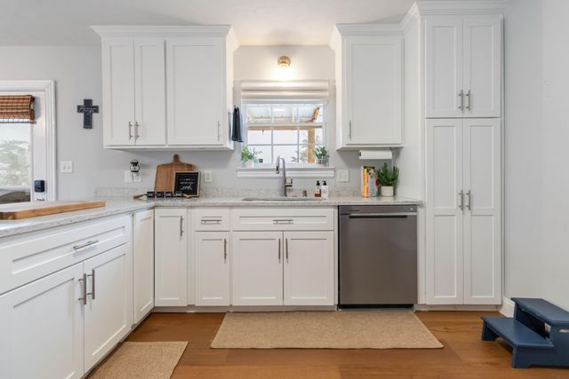 386 Whisper Woods Drive, Somerset, KY 42503