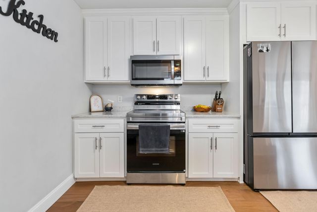 386 Whisper Woods Drive, Somerset, KY 42503