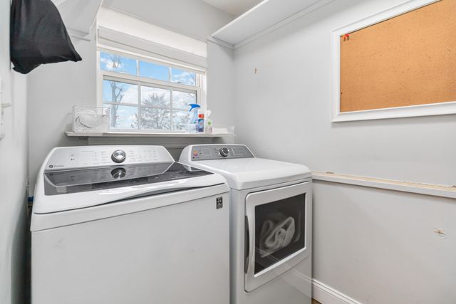 386 Whisper Woods Drive, Somerset, KY 42503