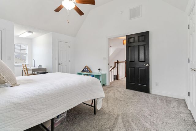 386 Whisper Woods Drive, Somerset, KY 42503