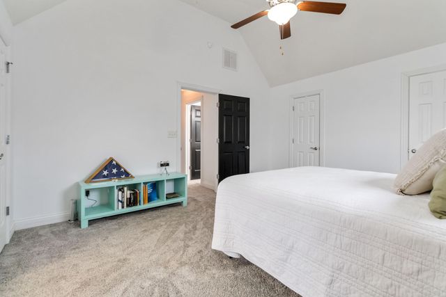 386 Whisper Woods Drive, Somerset, KY 42503