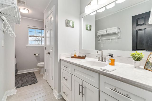 386 Whisper Woods Drive, Somerset, KY 42503