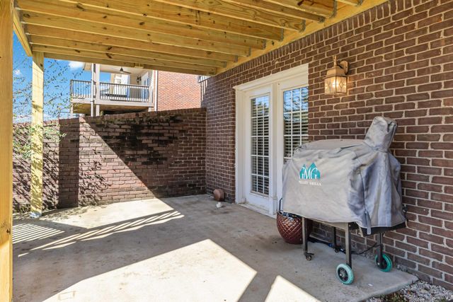 386 Whisper Woods Drive, Somerset, KY 42503