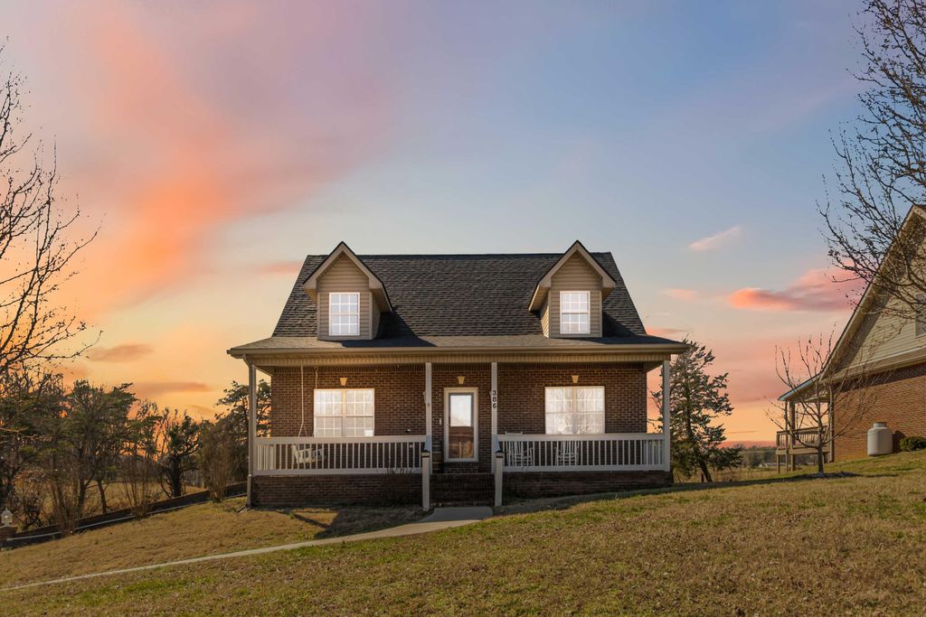 386 Whisper Woods Drive, Somerset, KY 42503