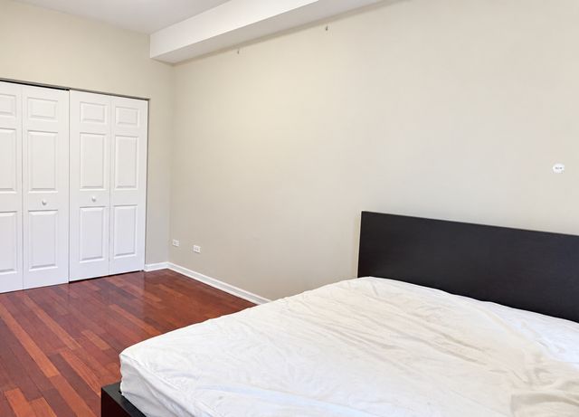 5142 S Ingleside Avenue 2C, Chicago, IL 60615