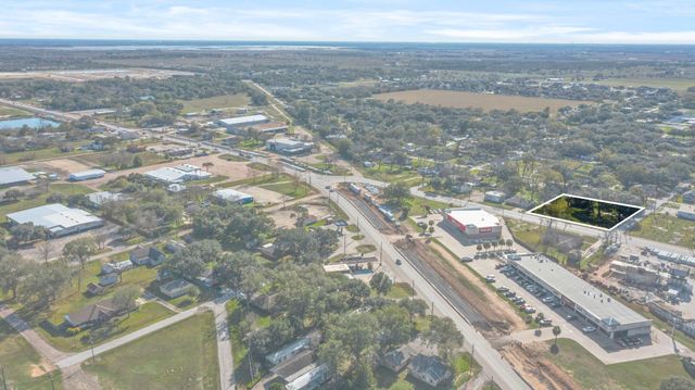 9310 Main Street, Needville, TX 77461