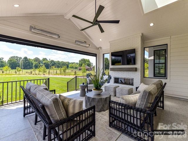 2232 Grey Road, Davidson, NC 28036