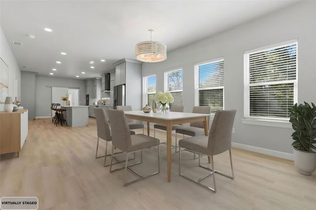 494 39TH AVENUE N, St Petersburg, FL 33703