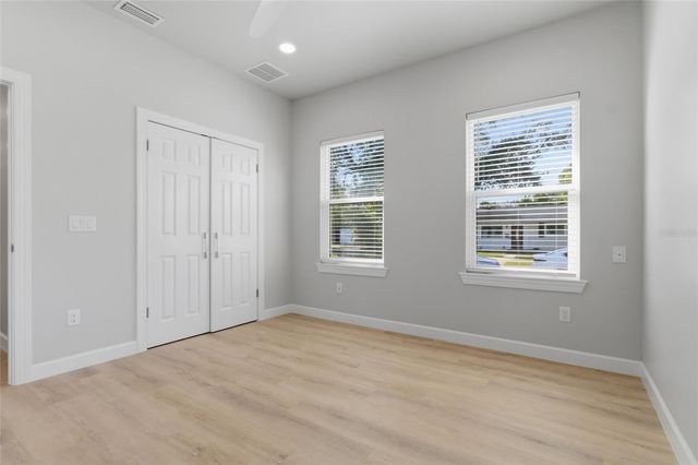 494 39TH AVENUE N, St Petersburg, FL 33703