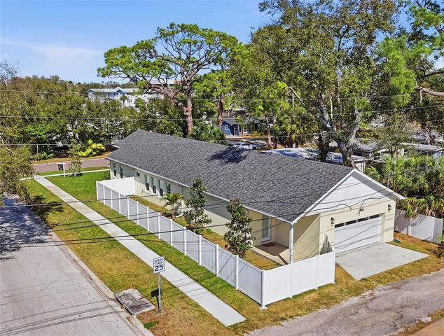 494 39TH AVENUE N, St Petersburg, FL 33703