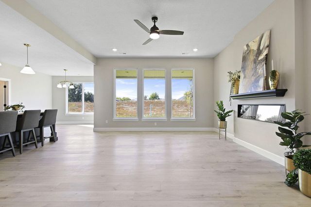 5729 KESTREL LP, Columbia, MO 65202