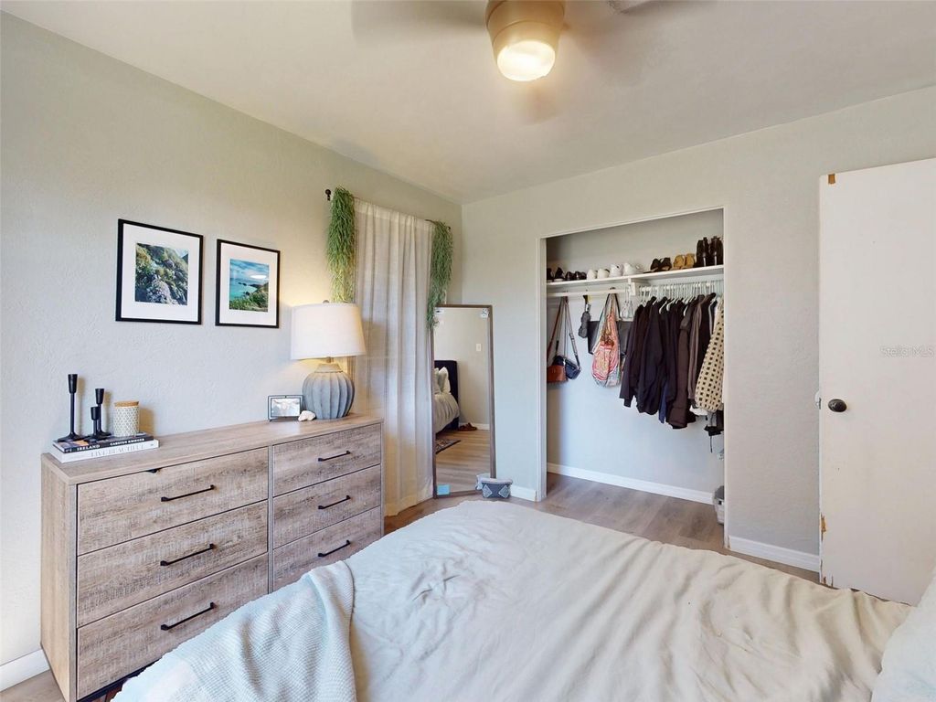 Image 18 of property listing at 903 CONRAD DRIVE, New Smyrna Beach, FL 32168