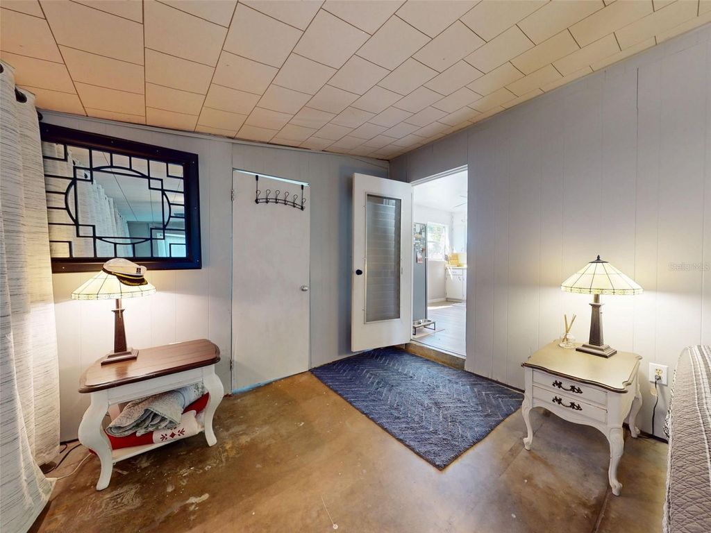 Image 26 of property listing at 903 CONRAD DRIVE, New Smyrna Beach, FL 32168