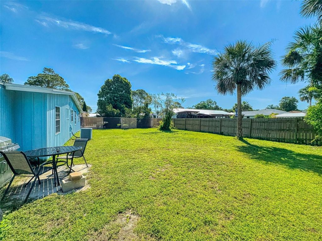 Image 30 of property listing at 903 CONRAD DRIVE, New Smyrna Beach, FL 32168
