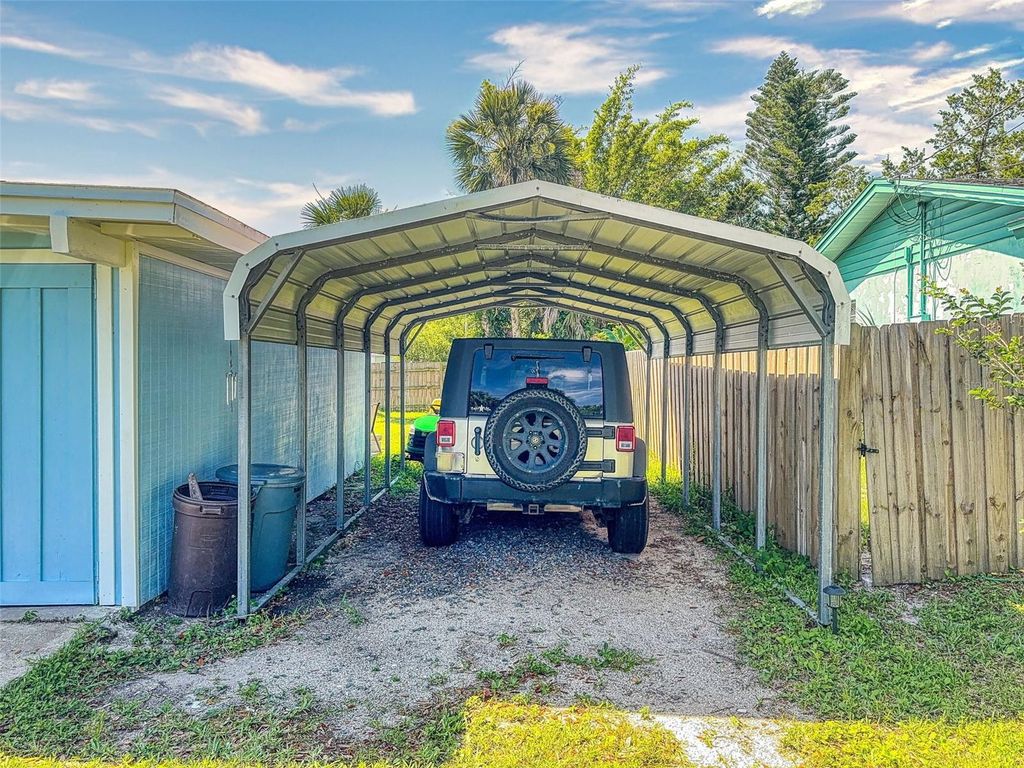 Image 35 of property listing at 903 CONRAD DRIVE, New Smyrna Beach, FL 32168