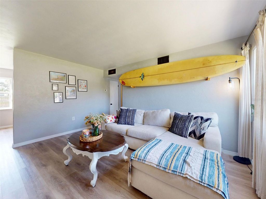 Image 9 of property listing at 903 CONRAD DRIVE, New Smyrna Beach, FL 32168