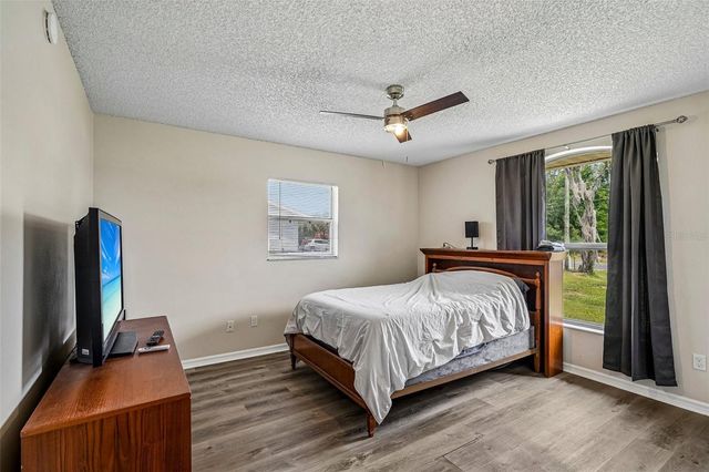 18 SPRING RADIAL, Ocala, FL 34472