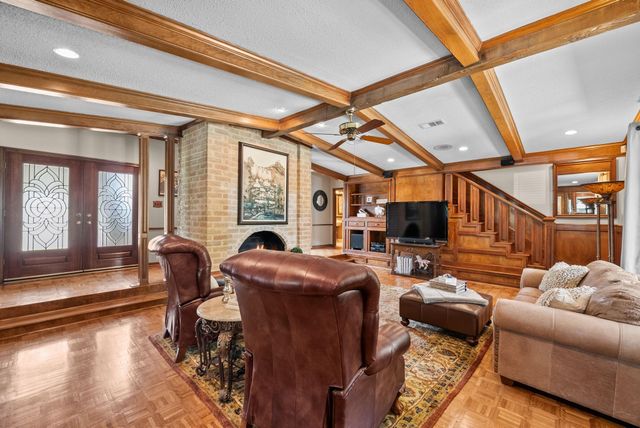 5702 Boyce Springs Drive, Houston, TX 77066