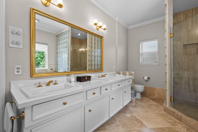 5702 Boyce Springs Drive, Houston, TX 77066