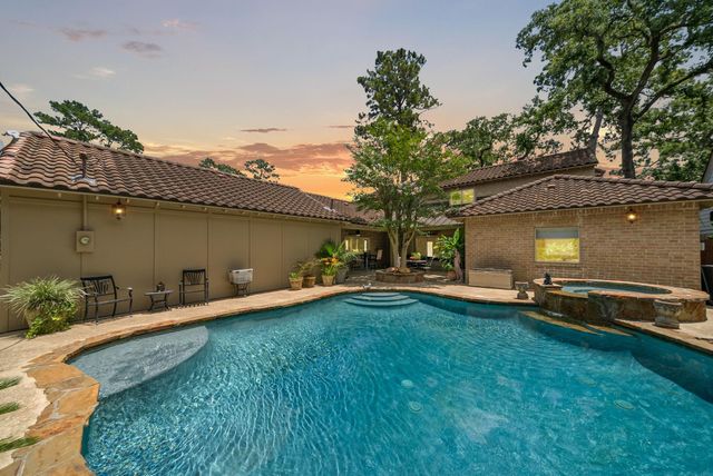 5702 Boyce Springs Drive, Houston, TX 77066