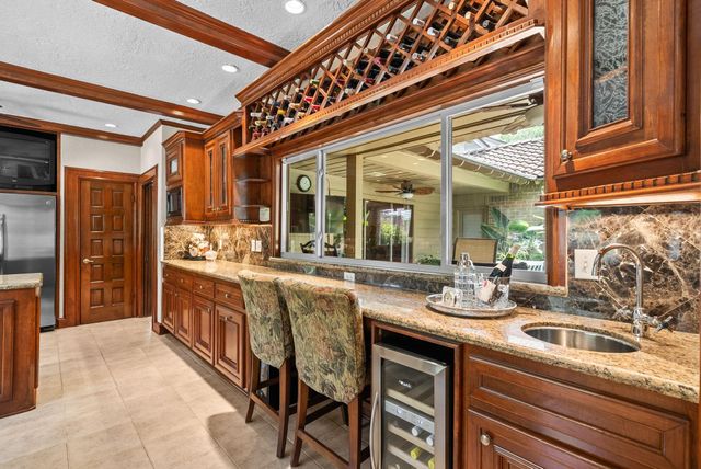 5702 Boyce Springs Drive, Houston, TX 77066