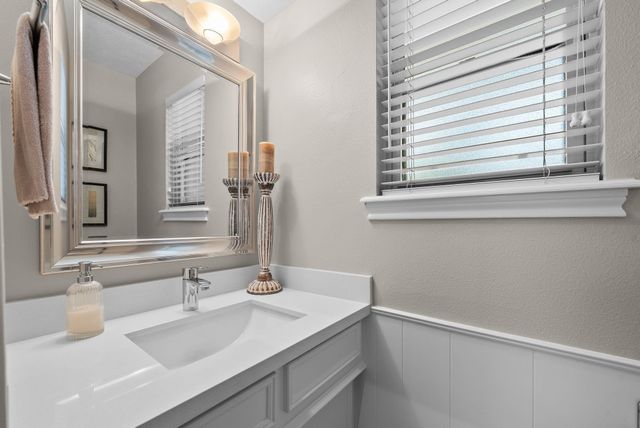 5702 Boyce Springs Drive, Houston, TX 77066