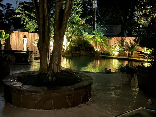 5702 Boyce Springs Drive, Houston, TX 77066