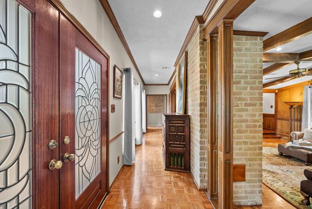 5702 Boyce Springs Drive, Houston, TX 77066