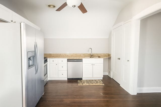 2839 N Newland Avenue 2, Chicago, IL 60634