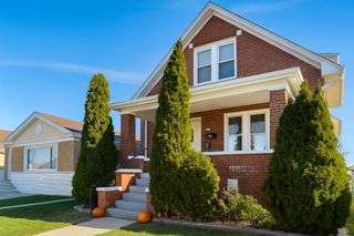 2839 N Newland Avenue 2, Chicago, IL 60634