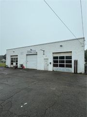 793 Main Road, Tiverton, RI 02878