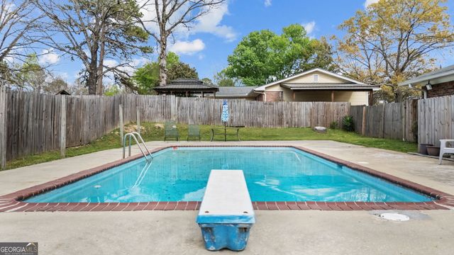 20 Eastdell Road NE, Rome, GA 30161