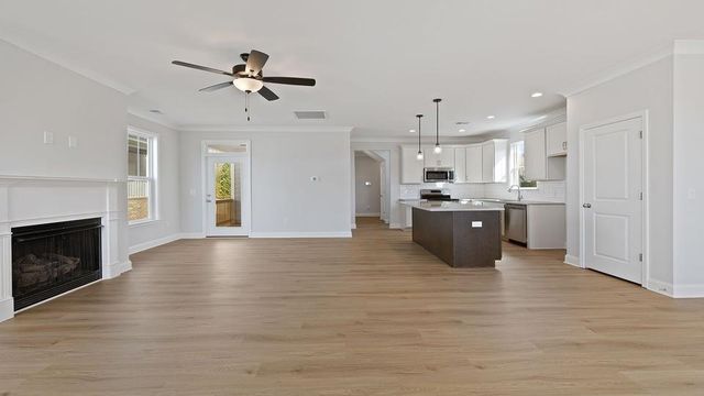 833 Sweet William Road, Spartanburg, SC 29301