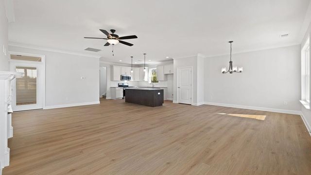 833 Sweet William Road, Spartanburg, SC 29301