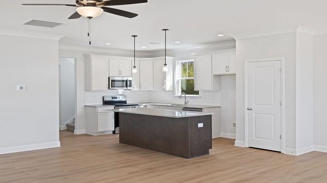 833 Sweet William Road, Spartanburg, SC 29301