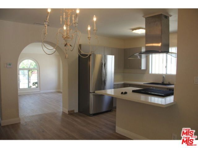 1120 S Plymouth Boulevard, Los Angeles, CA 90019